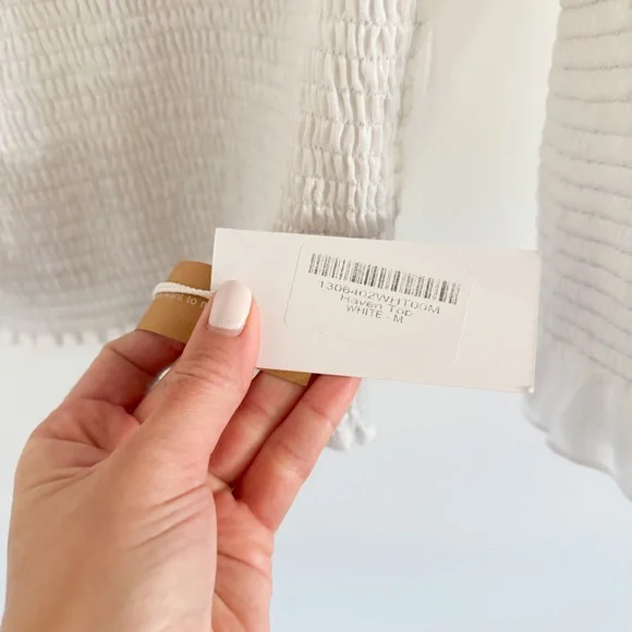 NWT Reformation White Haven Smocked Blouse M - Picture 4 of 7